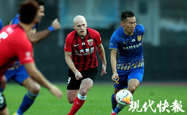 苏宁战胜对手，凭借实力获得比赛胜利